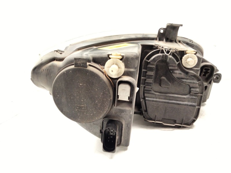 Recambio de faro izquierdo para seat leon (1p1) 1.6 tdi referencia OEM IAM 5P1941033A  