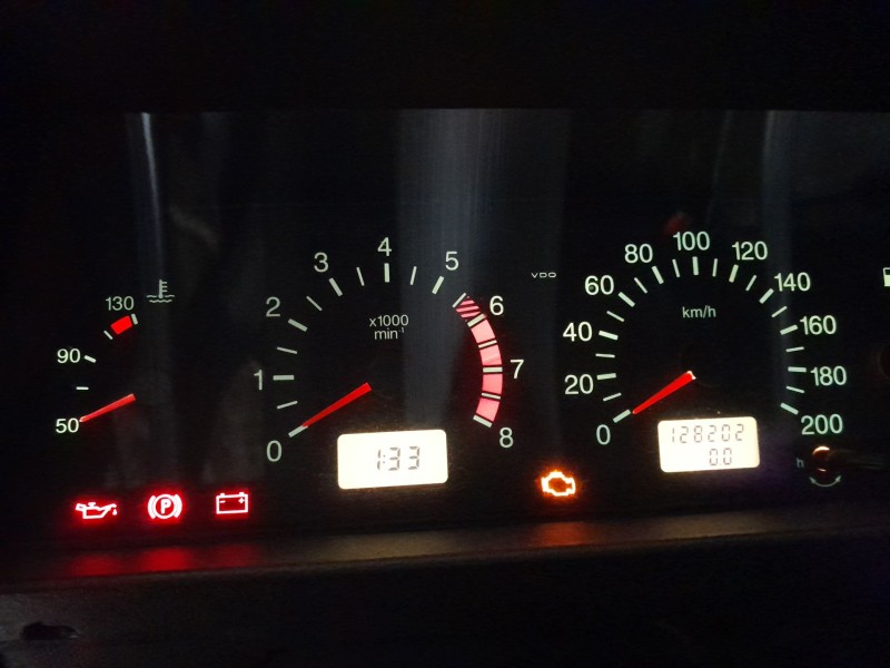 lada niva todo terreno, cerrada (2121, 2131) del año 2011