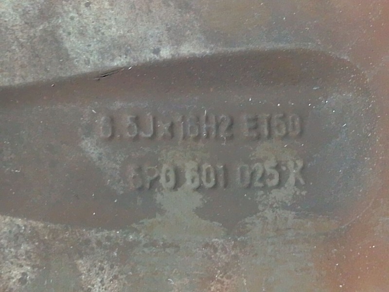 Recambio de llanta aluminio para seat leon (1p1) 1.6 tdi referencia OEM IAM 5P0601025  