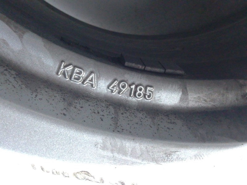 Recambio de llanta aluminio para mercedes-benz clase c t-model (s204) c 320 cdi (204.222) referencia OEM IAM KBA49185  