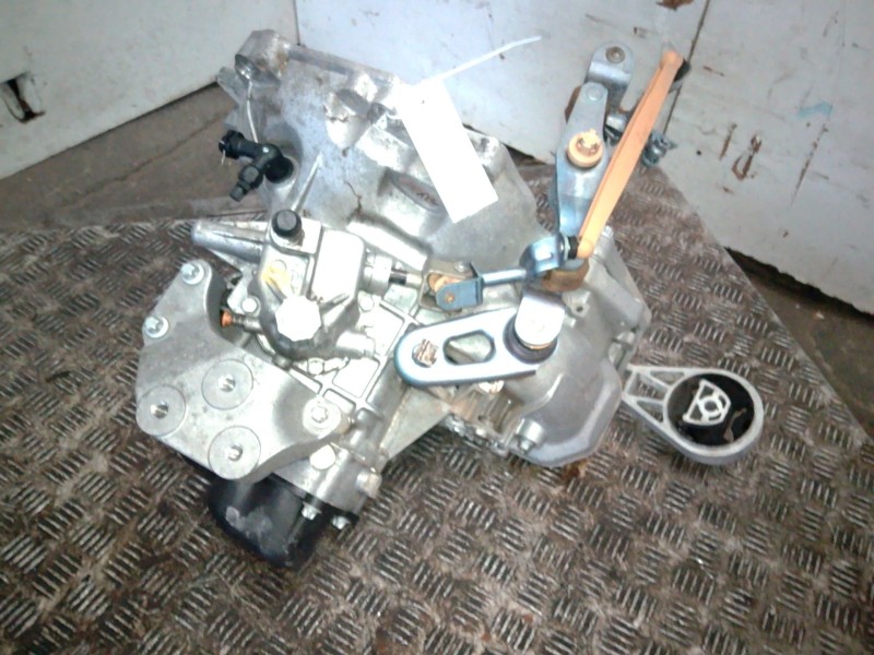 Recambio de caja cambios para opel corsa d furgoneta/hatchback (s07) 1.3 cdti (l08) referencia OEM IAM 55565178  