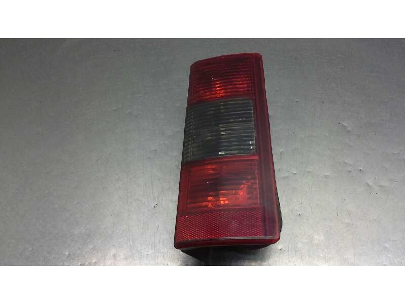 Recambio de piloto trasero derecho para opel combo (corsa c) familiar referencia OEM IAM   