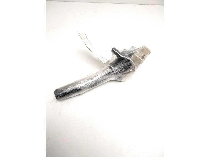 Recambio de mando intermitentes para toyota avensis berlina (t25) 2.2 d-4d executive sedán (4-ptas.) referencia OEM IAM 84140051