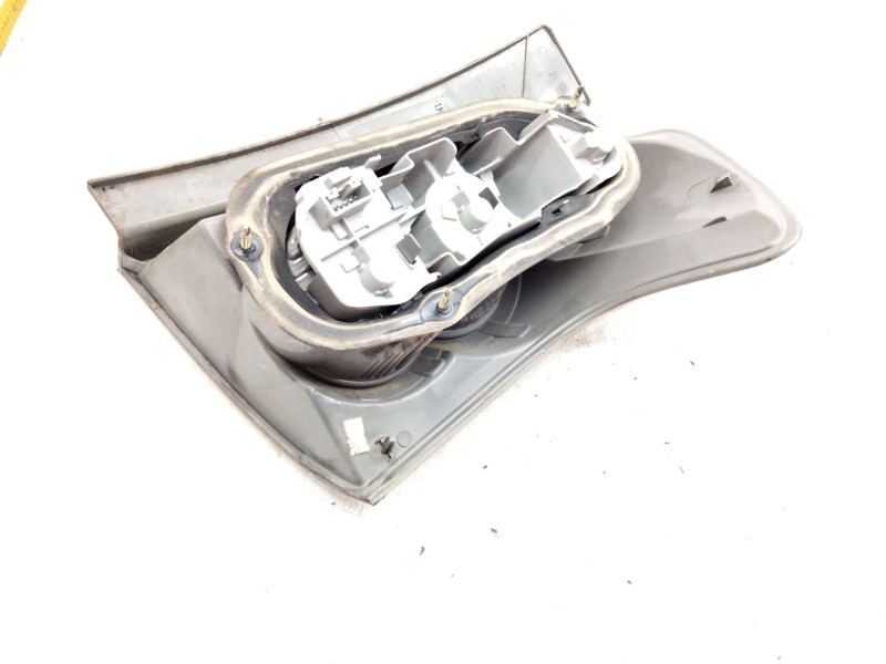 Recambio de faro izquierdo para toyota corolla verso (r1) 2.0 turbodiesel cat referencia OEM IAM   