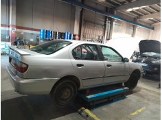 nissan primera hatchback (p11) del año 1997