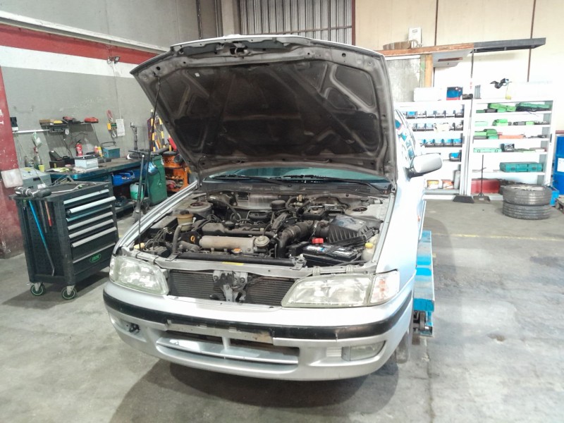 nissan primera hatchback (p11) del año 1997