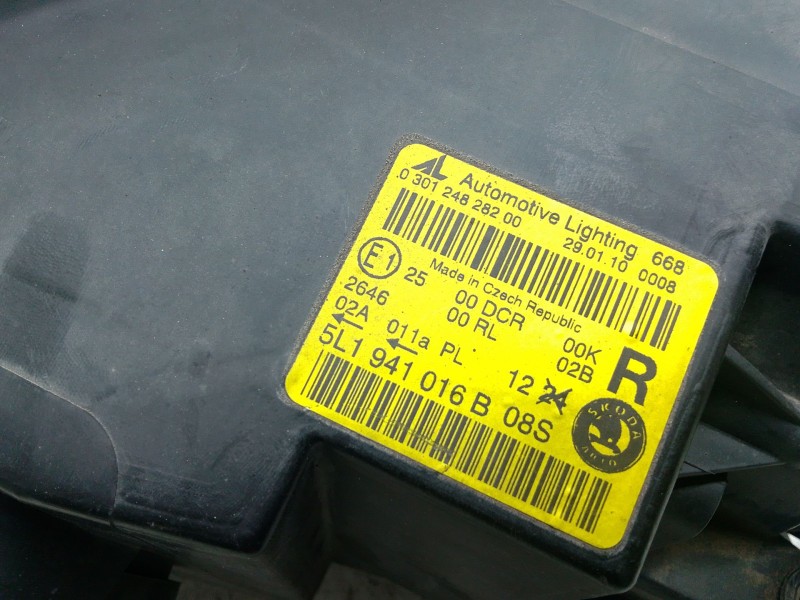 Recambio de faro xenon derecho para skoda yeti (5l) 1.8 tsi 4x4 referencia OEM IAM   