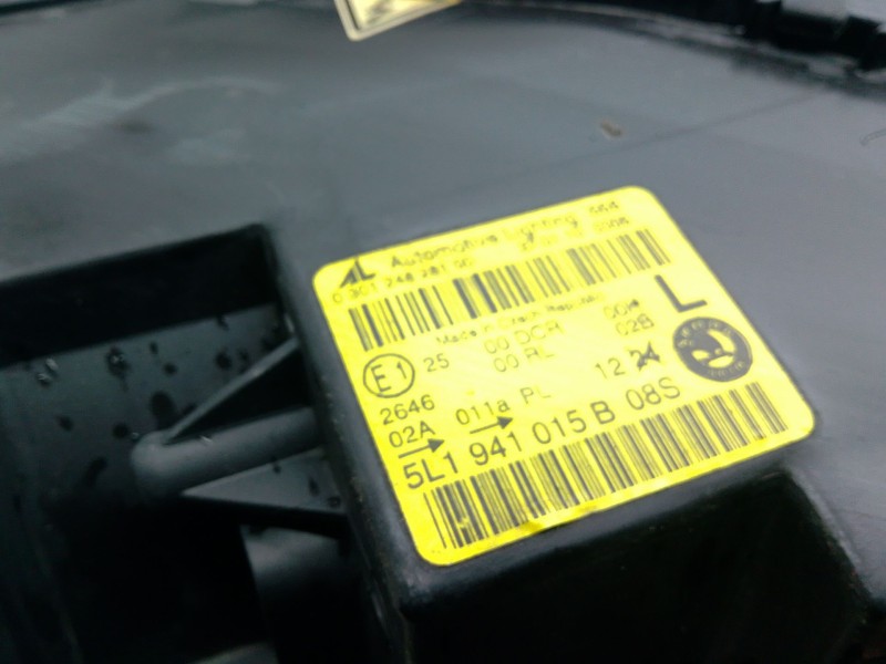 Recambio de faro xenon izquierdo para skoda yeti (5l) 1.8 tsi 4x4 referencia OEM IAM 5L1941015B  
