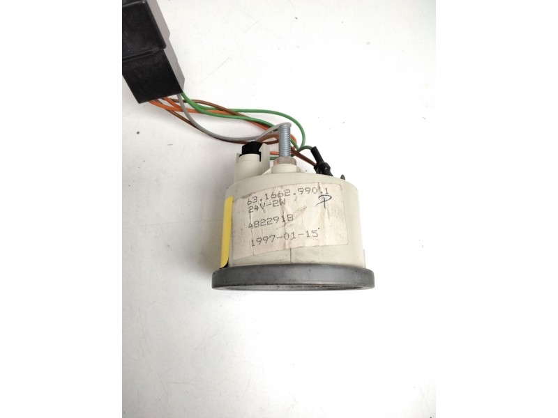 Recambio de reloj para iveco eurocargo 05.03 referencia OEM IAM 4822918 indicador de nivel de combustible de 24V 6316629901