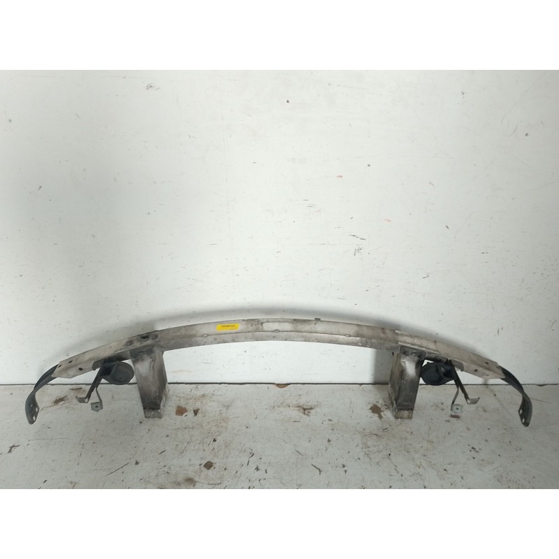 Recambio de refuerzo paragolpes delantero para mercedes-benz clase e t-model (s212) e 350 cdi (212.225) referencia OEM IAM A2046