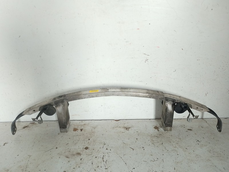 Recambio de refuerzo paragolpes delantero para mercedes-benz clase e t-model (s212) e 350 cdi (212.225) referencia OEM IAM A2046