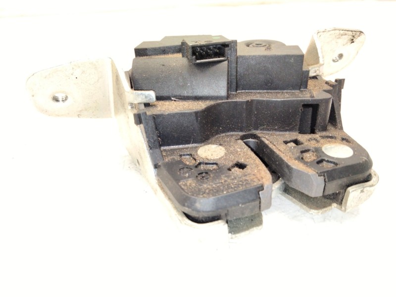 Recambio de cerradura maletero / porton para mercedes-benz clase c t-model (s204) c 220 cdi (204.202) referencia OEM IAM A204740