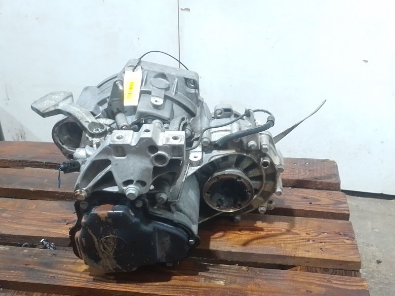 Recambio de caja cambios para volkswagen passat b6 (3c2) 1.9 tdi referencia OEM IAM JCX  