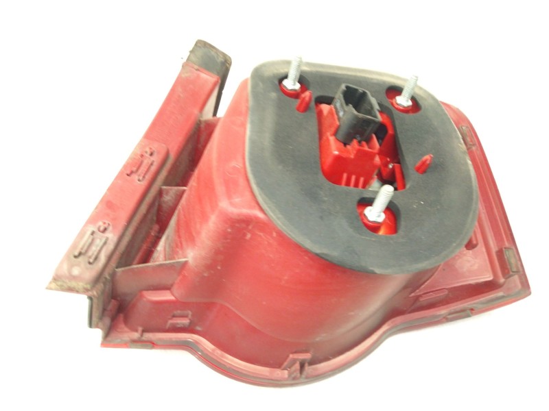 Recambio de piloto trasero izquierdo para volkswagen passat b6 (3c2) 1.9 tdi referencia OEM IAM 3C5945095C  