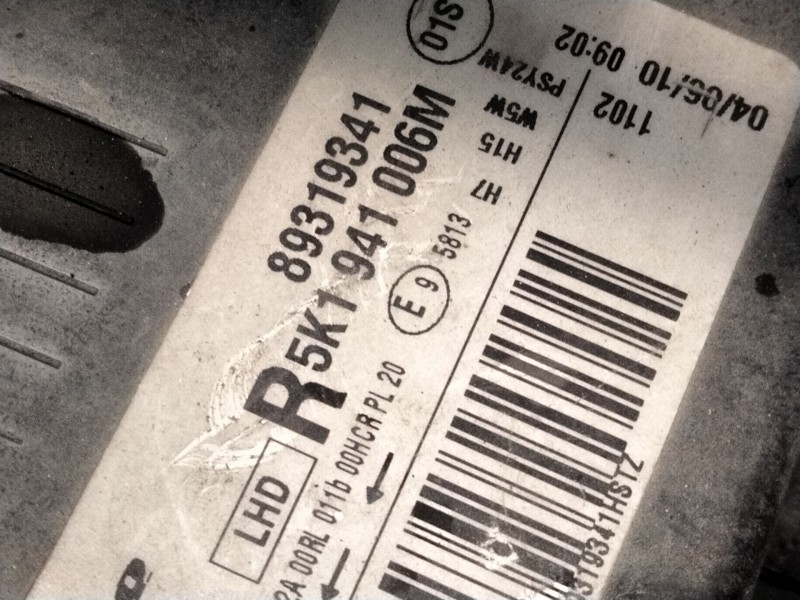 Recambio de faro derecho para volkswagen golf vi (5k1) 1.6 tdi referencia OEM IAM 5K1941006M  