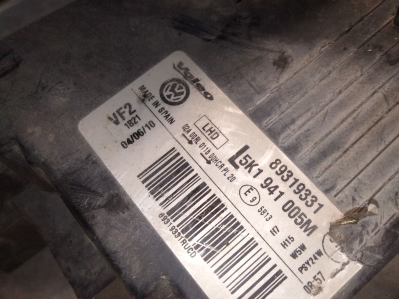 Recambio de faro izquierdo para volkswagen golf vi (5k1) 1.6 tdi referencia OEM IAM 5K1941005M  