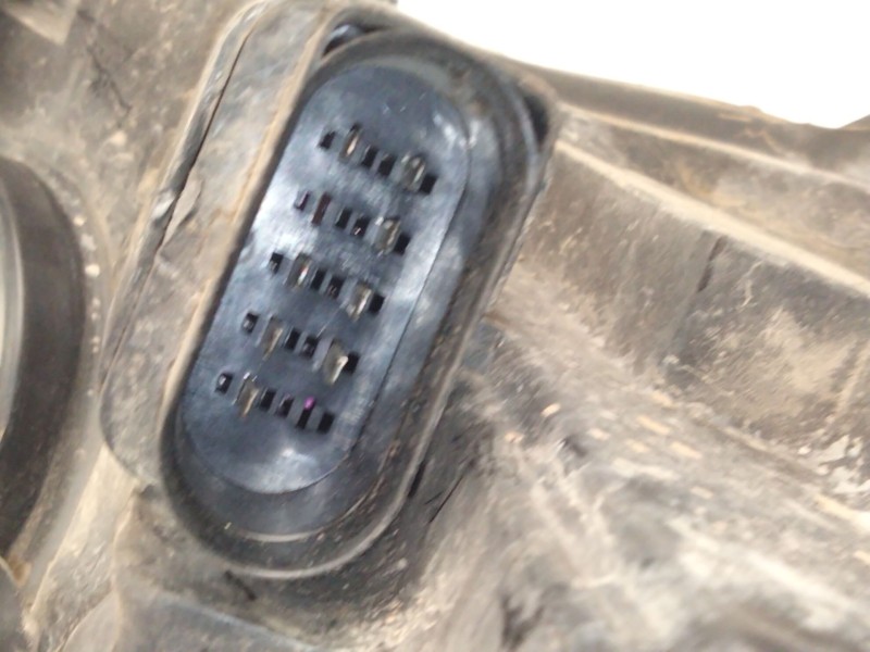Recambio de faro izquierdo para volkswagen passat b6 (3c2) 1.9 tdi referencia OEM IAM 3C0941005M  