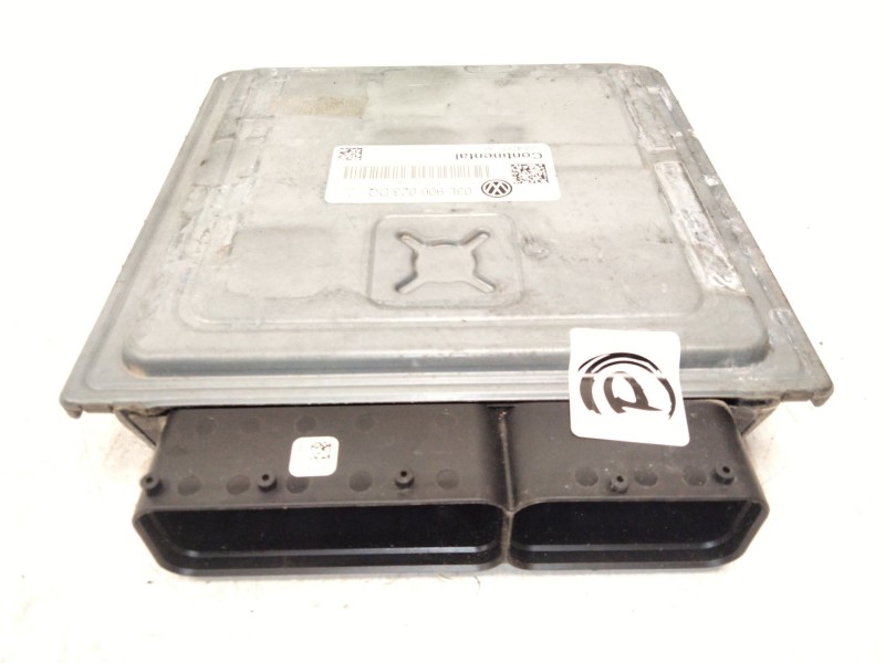 Recambio de centralita motor uce para volkswagen golf vi (5k1) 1.6 tdi referencia OEM IAM 03L903023DQ  
