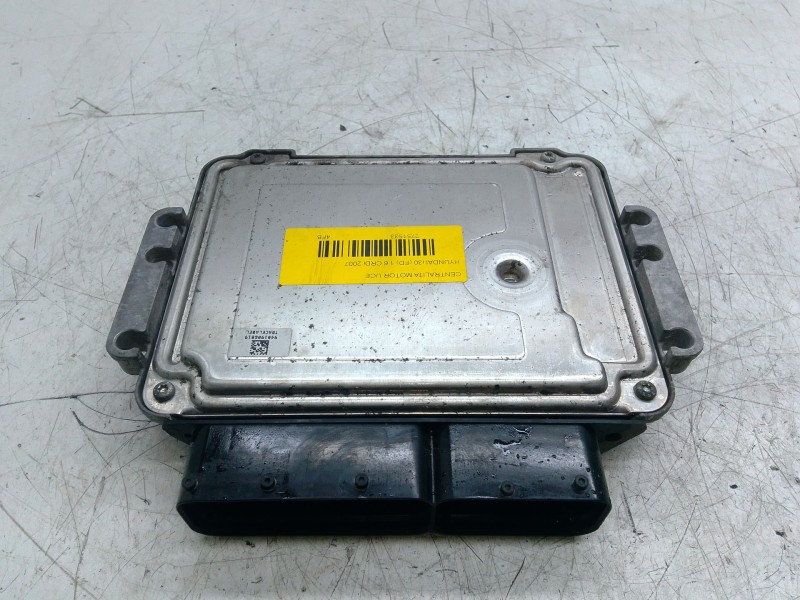 Recambio de centralita motor uce para hyundai i30 (fd) 1.6 crdi referencia OEM IAM   