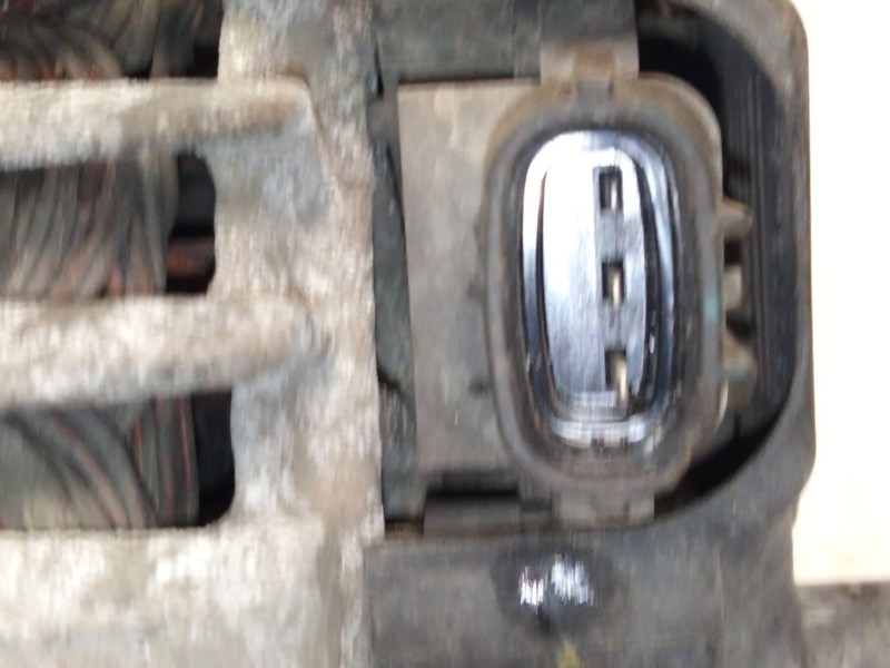 Recambio de alternador para hyundai i30 (fd) 1.6 crdi referencia OEM IAM 373002A600  