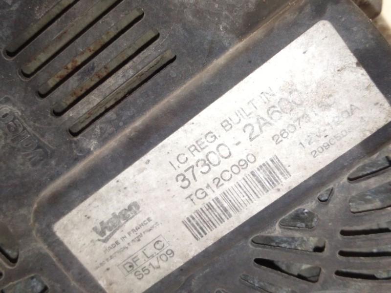 Recambio de alternador para hyundai i30 (fd) 1.6 crdi referencia OEM IAM 373002A600  