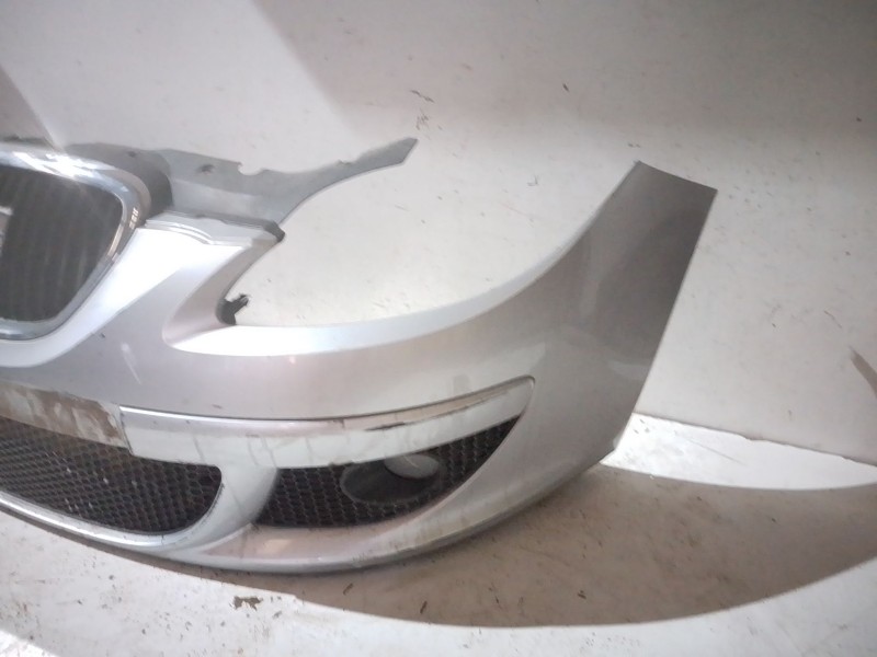 Recambio de paragolpes delantero para seat altea (5p1) 2.0 tdi 16v referencia OEM IAM   