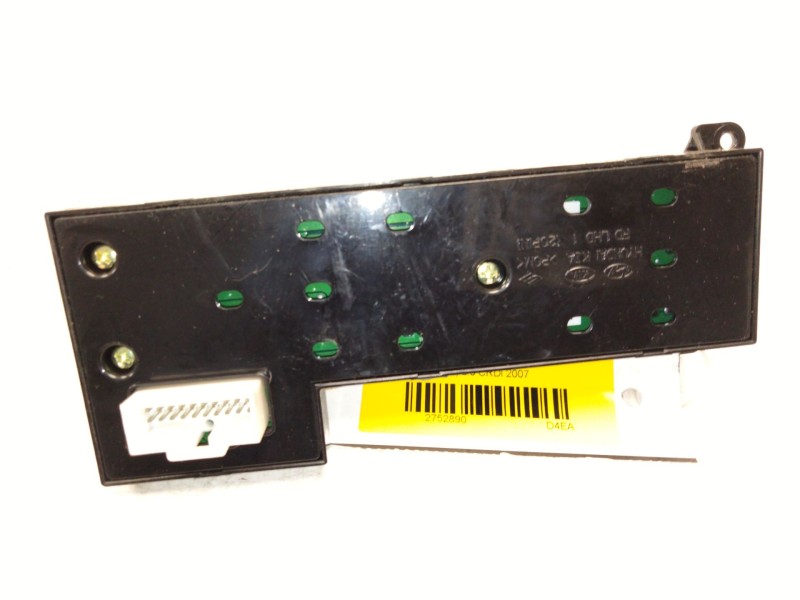 Recambio de mando elevalunas delantero izquierdo para hyundai i30 (fd) 2.0 crdi referencia OEM IAM   