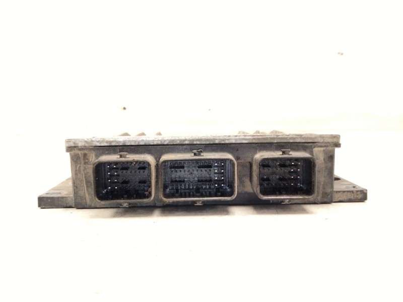 Recambio de centralita motor uce para renault clio iii (br0/1, cr0/1) 1.5 dci (br17, cr17) referencia OEM IAM   