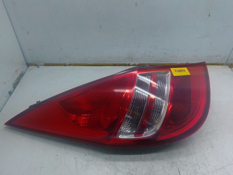 Recambio de piloto trasero izquierdo para hyundai i30 (fd) 2.0 crdi referencia OEM IAM 924012L0  