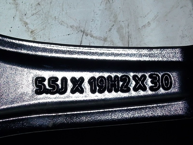 Recambio de rueda completa repuesto para land rover range rover velar (l560) 2.0 d240 sd4 4x4 referencia OEM IAM J8A21007PA  