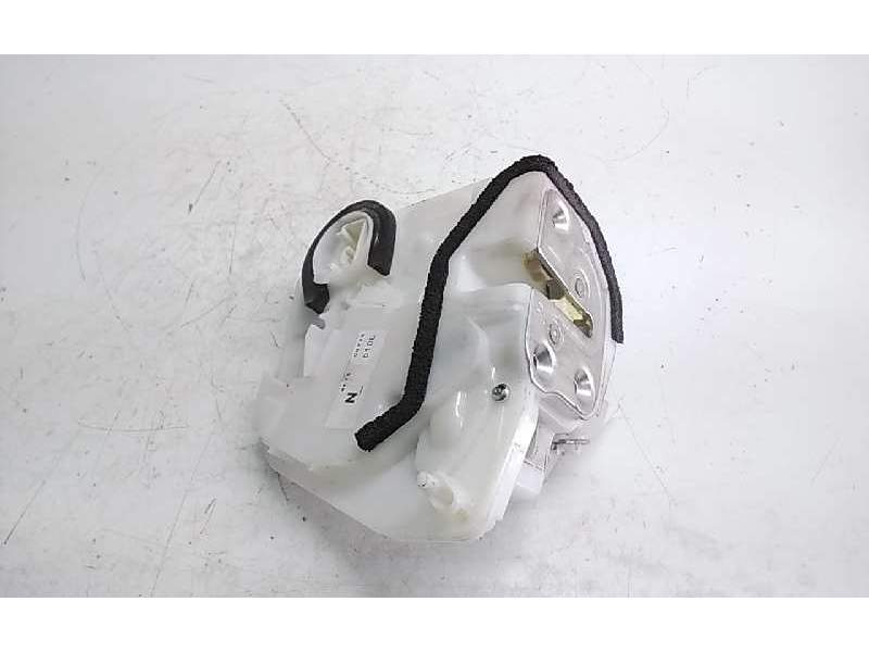 Recambio de cerradura puerta trasera derecha para mazda cx-3 referencia OEM IAM 8E15C0229  