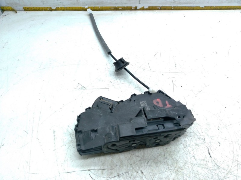 Recambio de cerradura puerta trasera derecha para skoda superb iii (3v3) 2.0 tdi referencia OEM IAM 45980182  