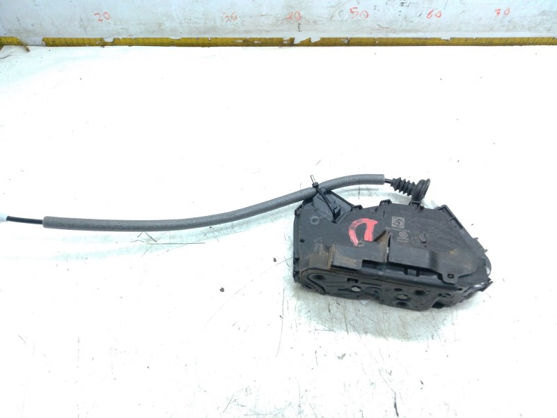 Recambio de cerradura puerta delantera derecha para skoda superb iii (3v3) 2.0 tdi referencia OEM IAM 45340180  