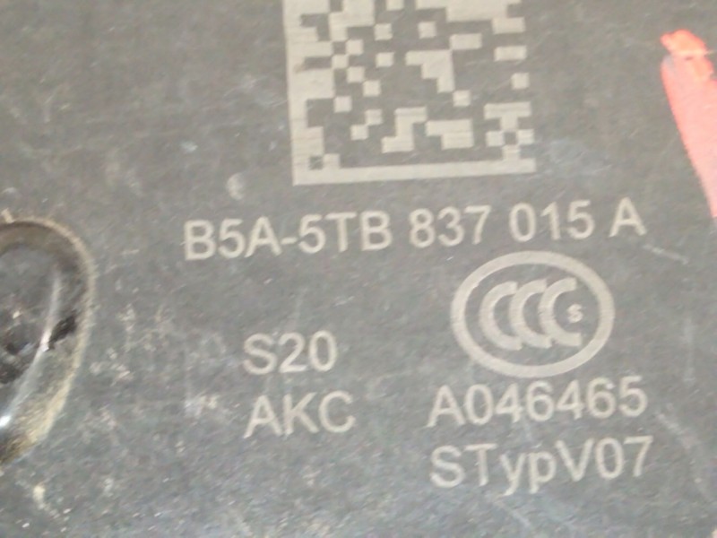 Recambio de cerradura puerta delantera izquierda para skoda superb iii (3v3) 2.0 tdi referencia OEM IAM 5TB837015A  