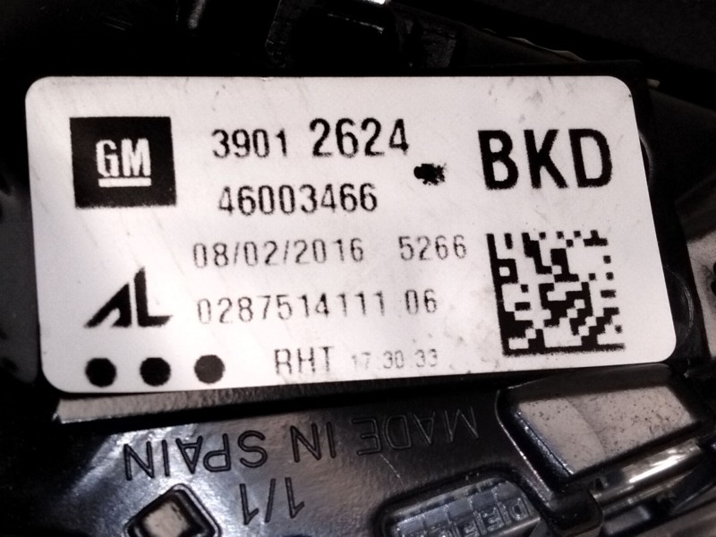 Recambio de piloto trasero derecho porton para opel corsa e (x15) 1.4 (08, 68) referencia OEM IAM 39012624  