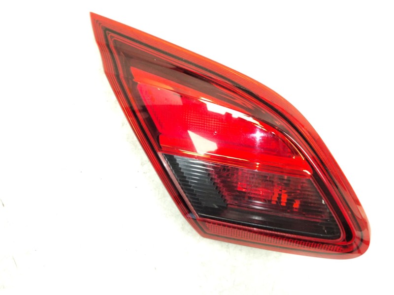 Recambio de piloto trasero izquierdo porton para opel corsa e (x15) 1.4 (08, 68) referencia OEM IAM 39012623  