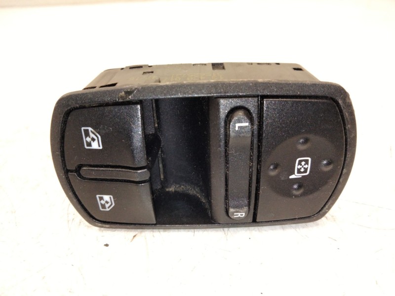 Recambio de mando elevalunas delantero izquierdo para opel corsa e (x15) 1.4 (08, 68) referencia OEM IAM 315625731  