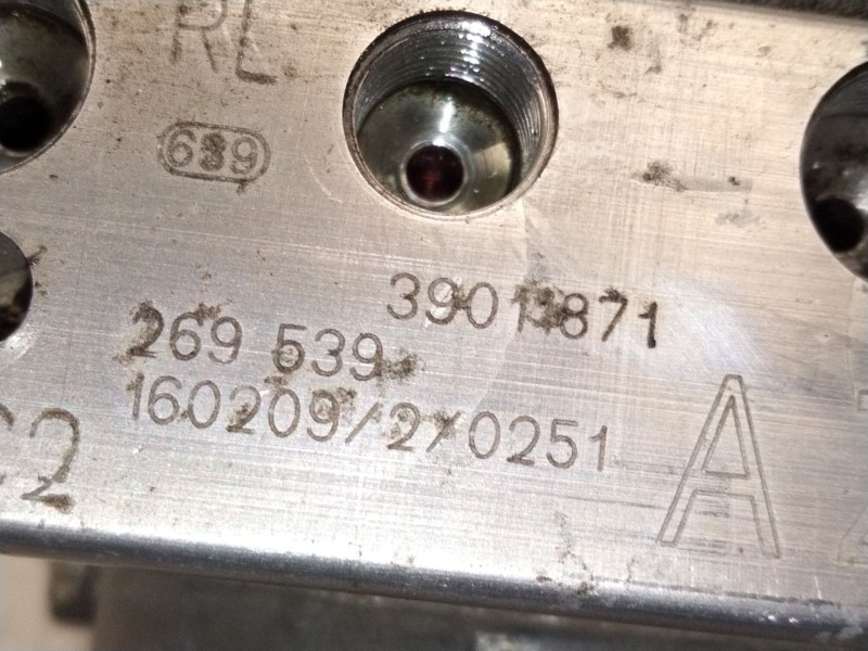 Recambio de abs para opel corsa e (x15) 1.4 (08, 68) referencia OEM IAM 39011871  