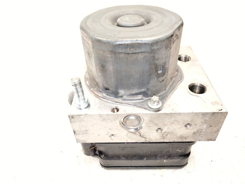 Recambio de abs para opel corsa e (x15) 1.4 (08, 68) referencia OEM IAM 39011871  