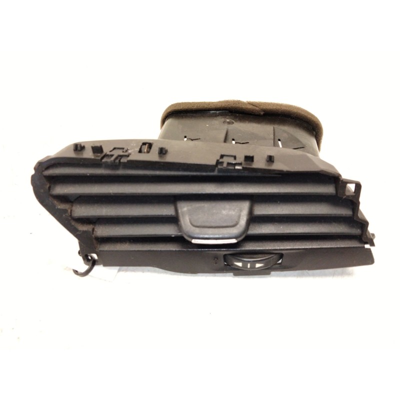 Recambio de aireador derecho para opel corsa e (x15) 1.4 (08, 68) referencia OEM IAM 464000934  