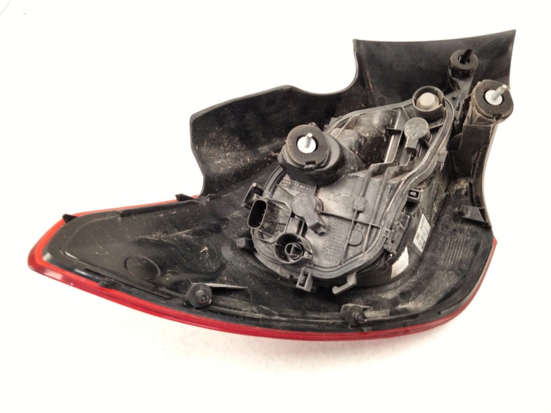 Recambio de piloto trasero derecho para opel corsa e (x15) 1.4 (08, 68) referencia OEM IAM 39012622  