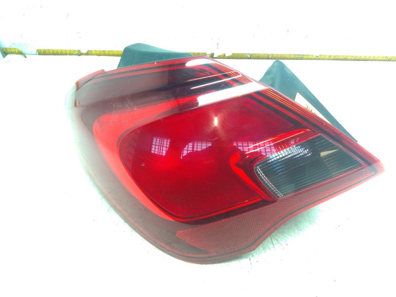 Recambio de piloto trasero izquierdo para opel corsa e (x15) 1.4 (08, 68) referencia OEM IAM 39012621  