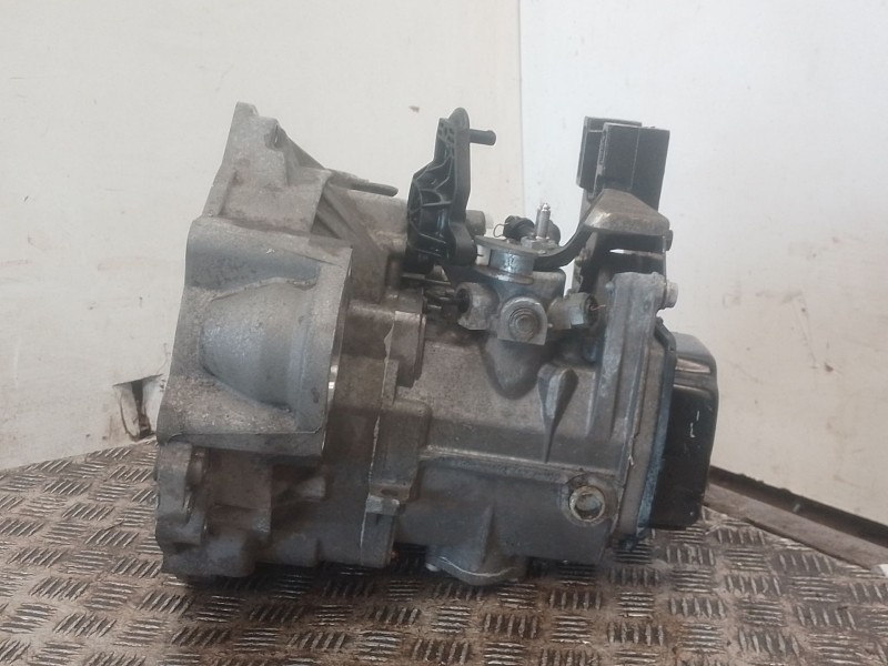 Recambio de caja cambios para volkswagen polo v (6r1, 6c1) 1.6 tdi referencia OEM IAM MZL  