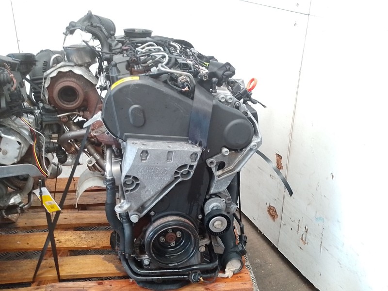 Recambio de motor completo para volkswagen polo v (6r1, 6c1) 1.6 tdi referencia OEM IAM CAY  