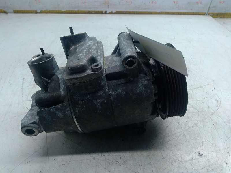 Recambio de compresor aire acondicionado para volkswagen polo v (6r1, 6c1) 1.6 tdi referencia OEM IAM 5N0820803E  