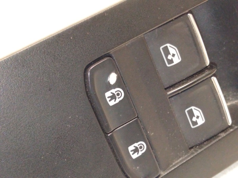 Recambio de mando elevalunas delantero izquierdo para skoda superb iii (3v3) 2.0 tdi referencia OEM IAM 3G0959857C  