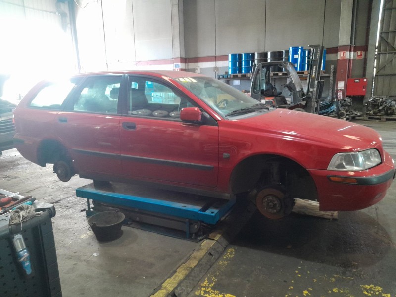 volvo v40 station wagon (645) del año 2000