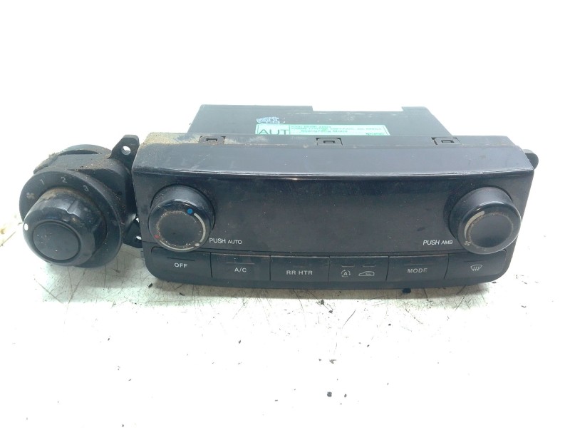 Recambio de mando climatizador para ssangyong rodius i 2.7 xdi referencia OEM IAM 6870021021  