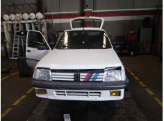 PEUGEOT 205 BERLINA
