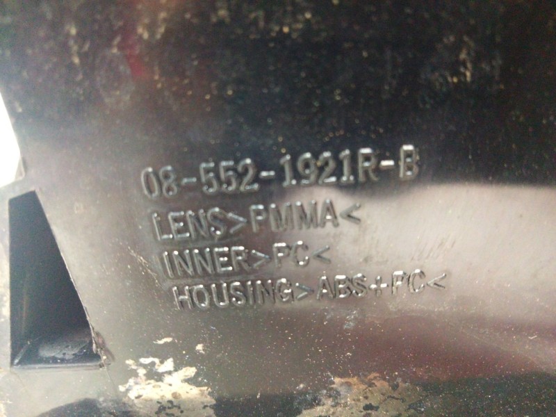 Recambio de piloto trasero derecho para citroën c5 berlina exclusive referencia OEM IAM 085521921R  